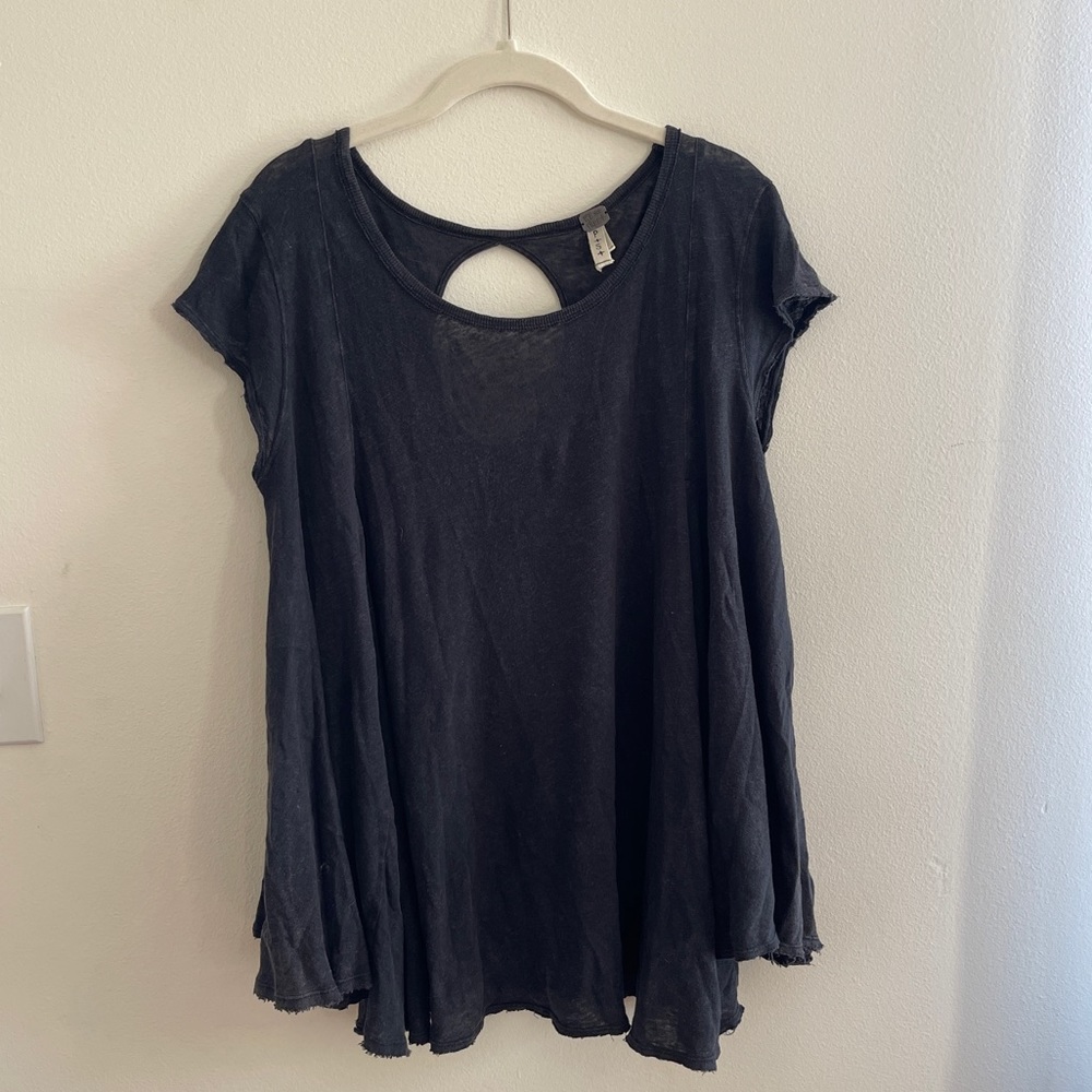 Free People We the Free Black Flowy Cotton Cap Sleeve Top Shirt Keyhole Back
